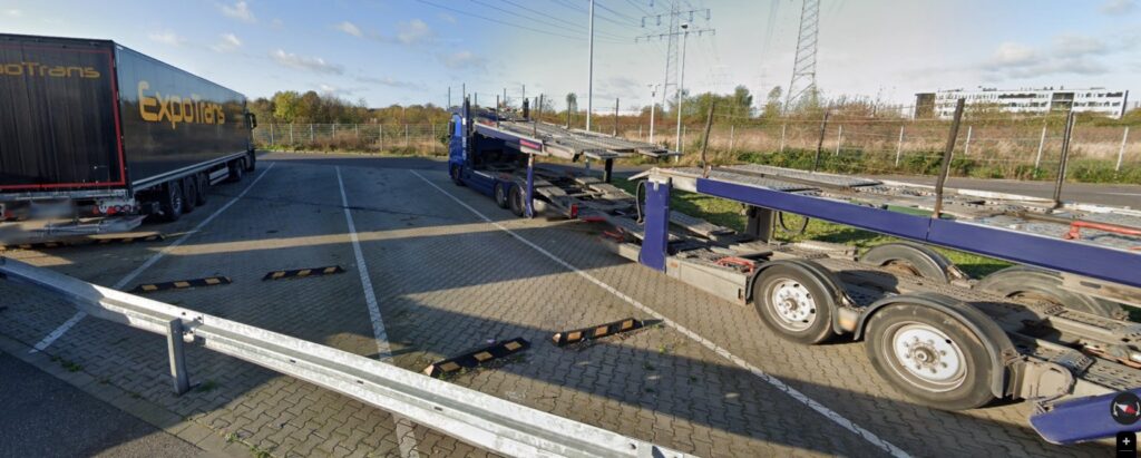 Lkw-Parkplatz Krefeld als Vorstaufläche für Anlieferverkehr